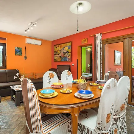 Holiday home Pina Pula