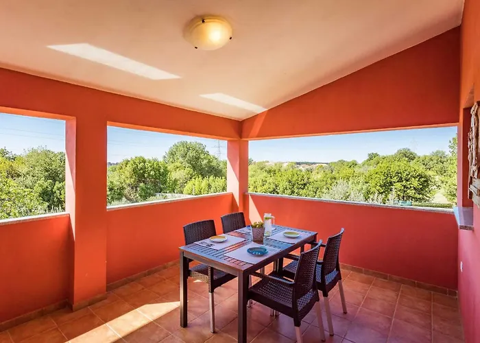 Vakantiehuis Pina *